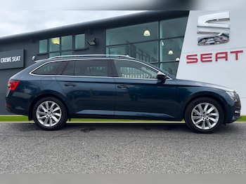 Used Skoda Superb 2020 for sale - 79547348: Photo