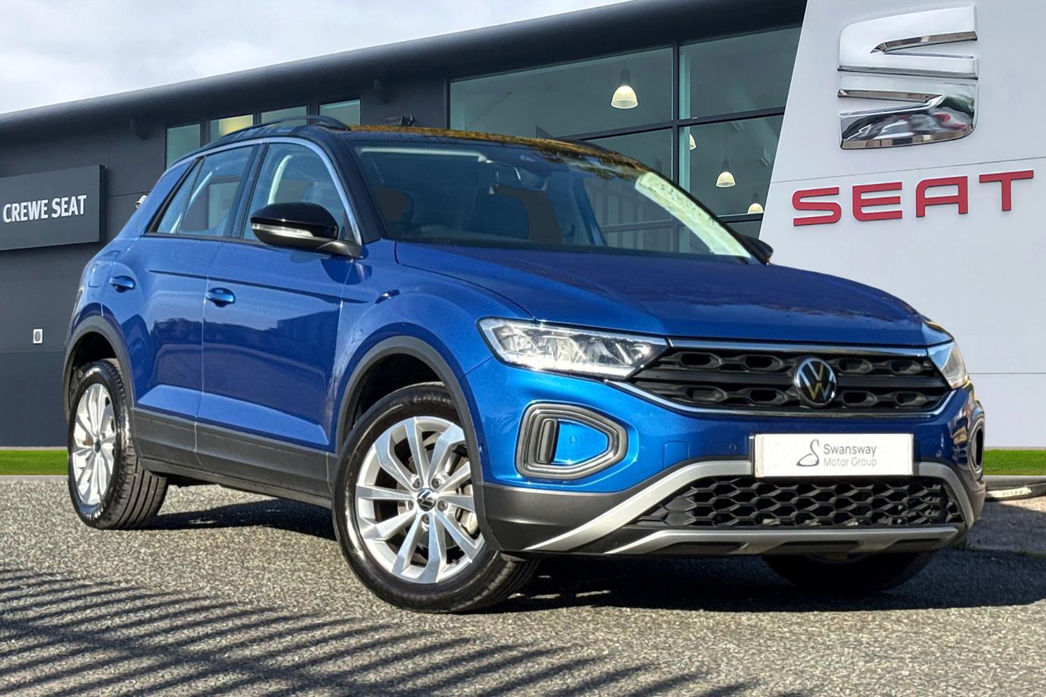 Used Volkswagen T-Roc 2022 for sale - 76115048: Photo 1