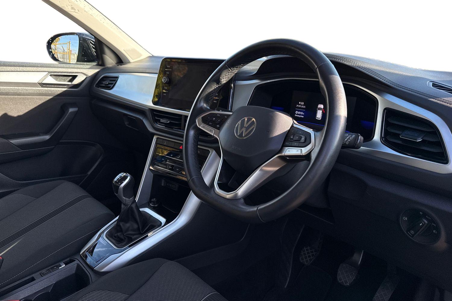 Used Volkswagen T-Roc 2022 for sale - 76115048: Photo 14