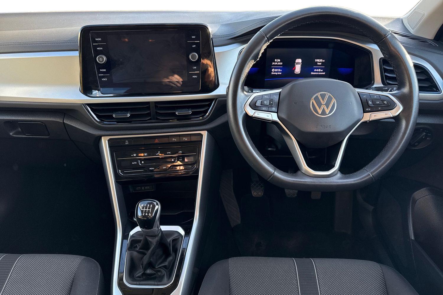 Used Volkswagen T-Roc 2022 for sale - 76115048: Photo 18