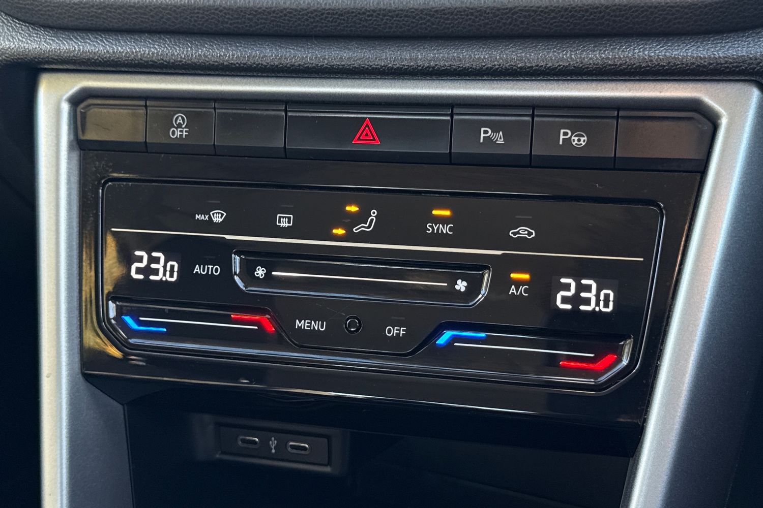 Used Volkswagen T-Roc 2022 for sale - 76115048: Photo 22