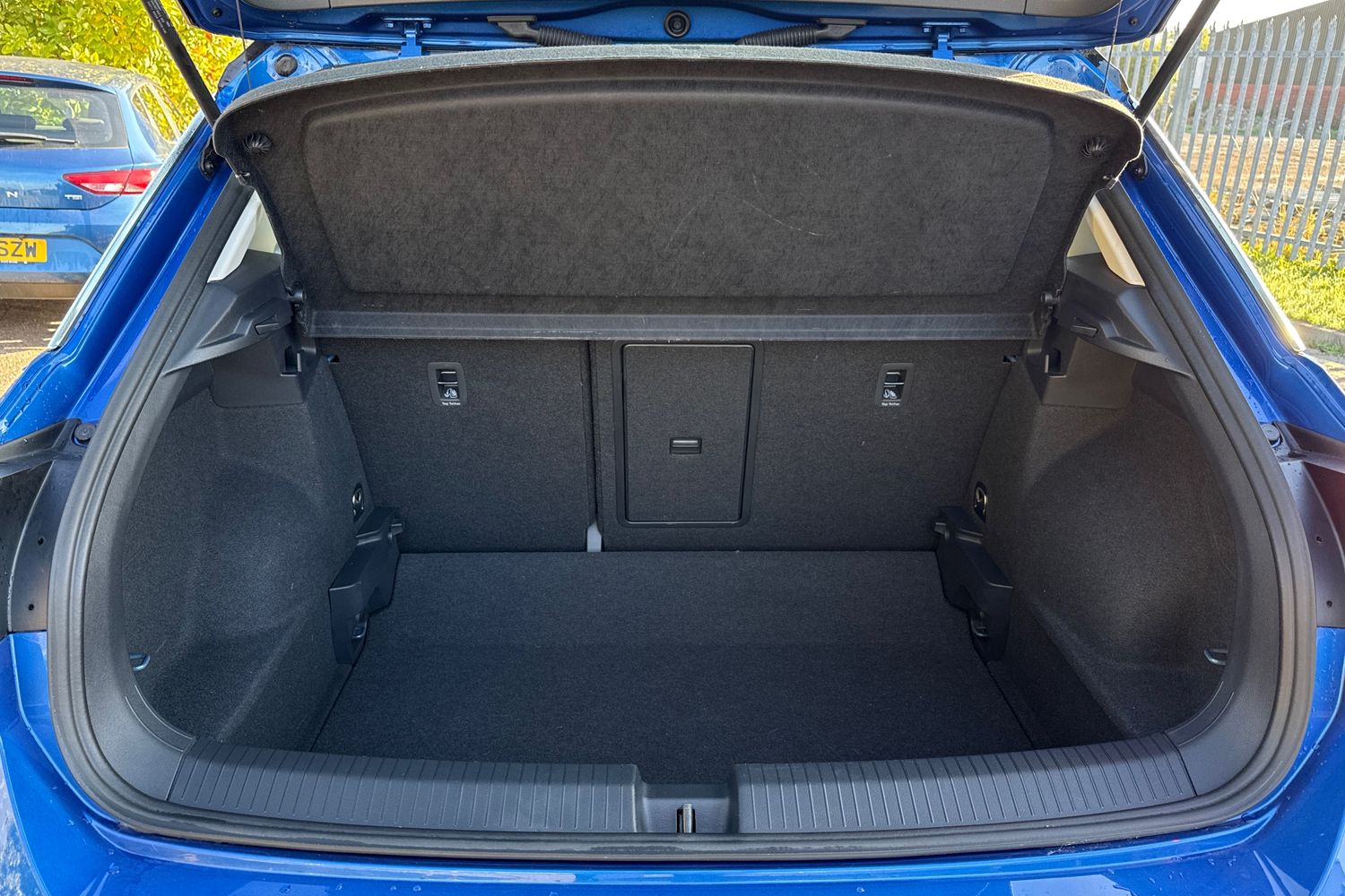 Used Volkswagen T-Roc 2022 for sale - 76115048: Photo 7