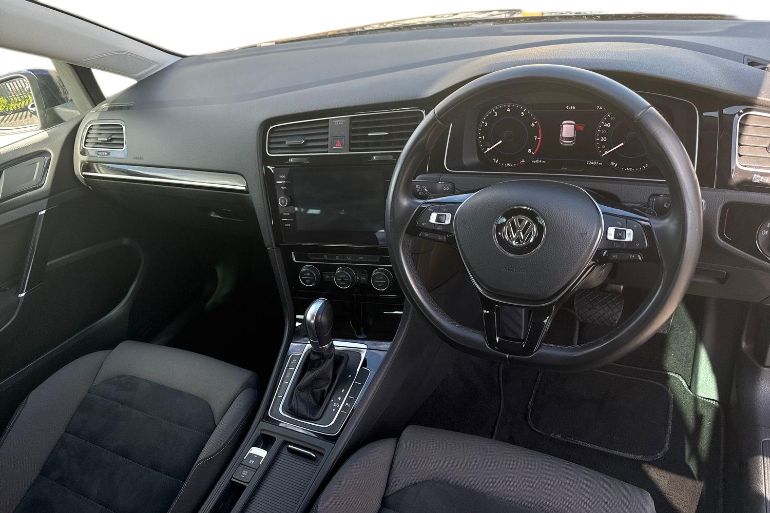 Used Volkswagen Golf 2017 for sale - 78079049: Photo 17