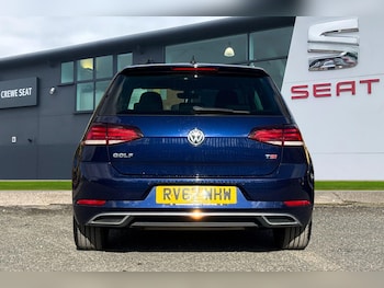 Used Volkswagen Golf 2017 for sale - 78079049: Photo