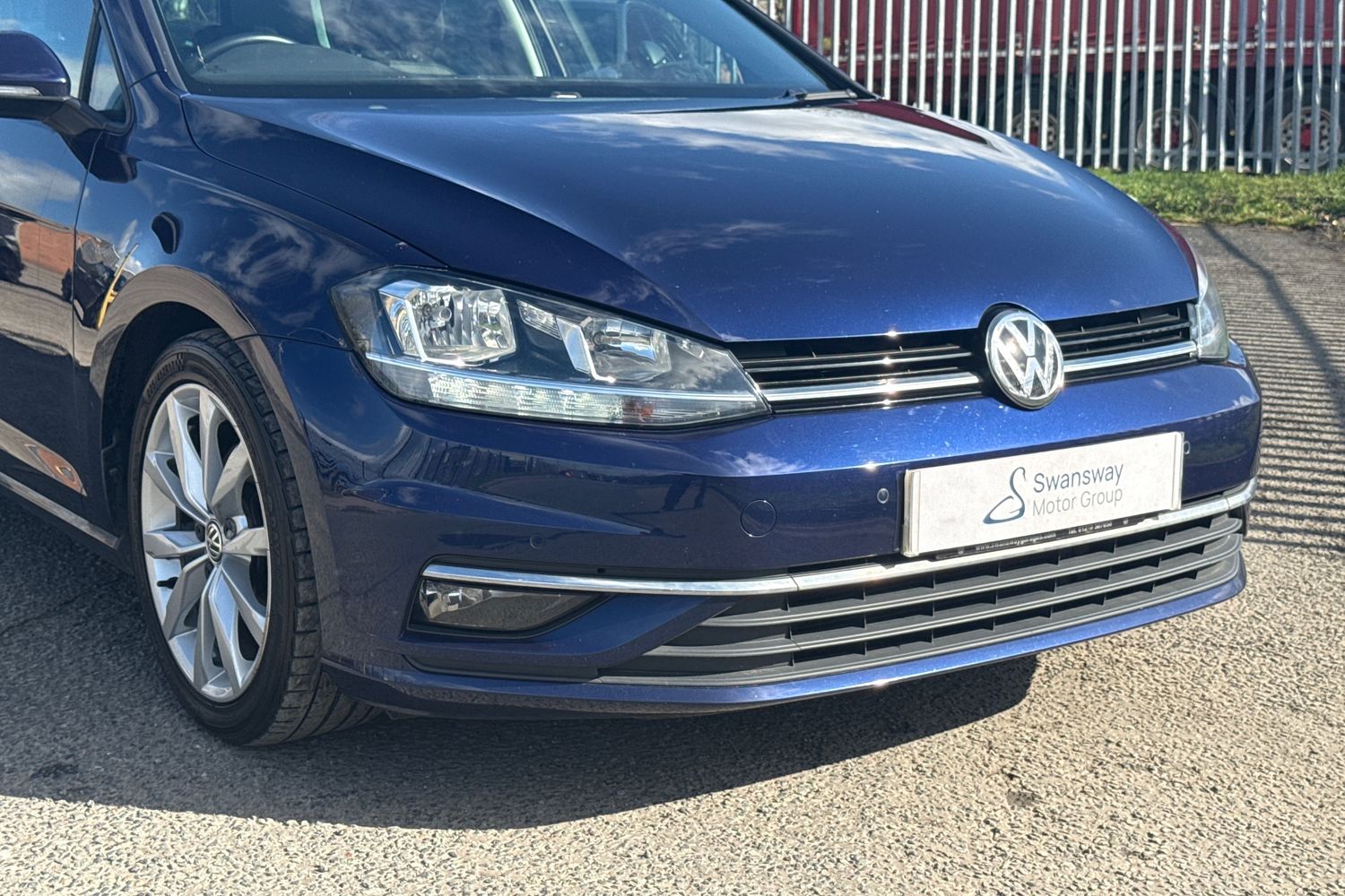 Used Volkswagen Golf 2017 for sale - 78079049: Photo 8