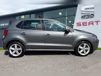 Used Volkswagen Polo 2017 for sale - 79355125: Photo