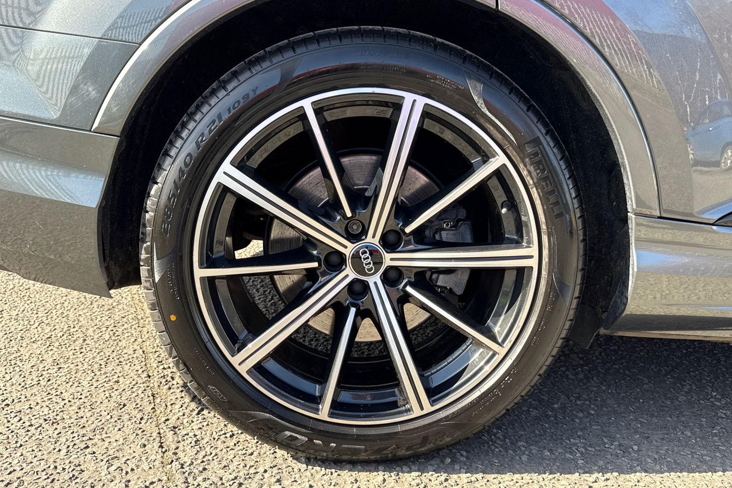 Used Audi Q7 2020 for sale - 77919298: Photo 12