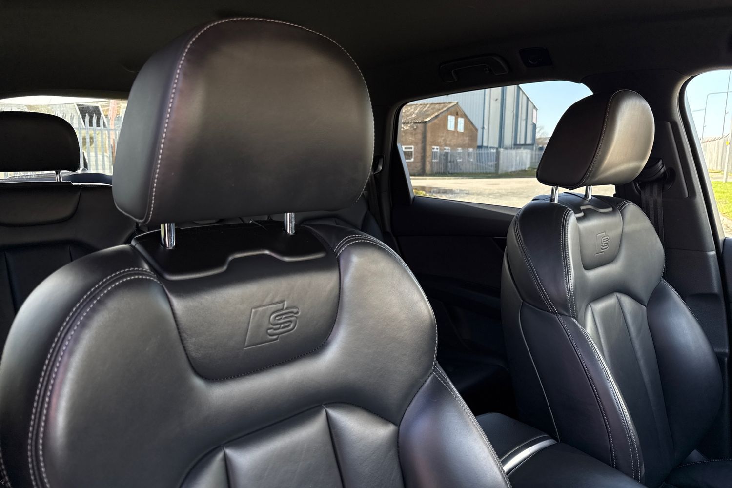 Used Audi Q7 2020 for sale - 77919298: Photo 24