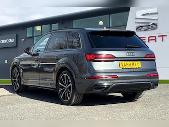 Used Audi Q7 2020 for sale - 77919298: Photo