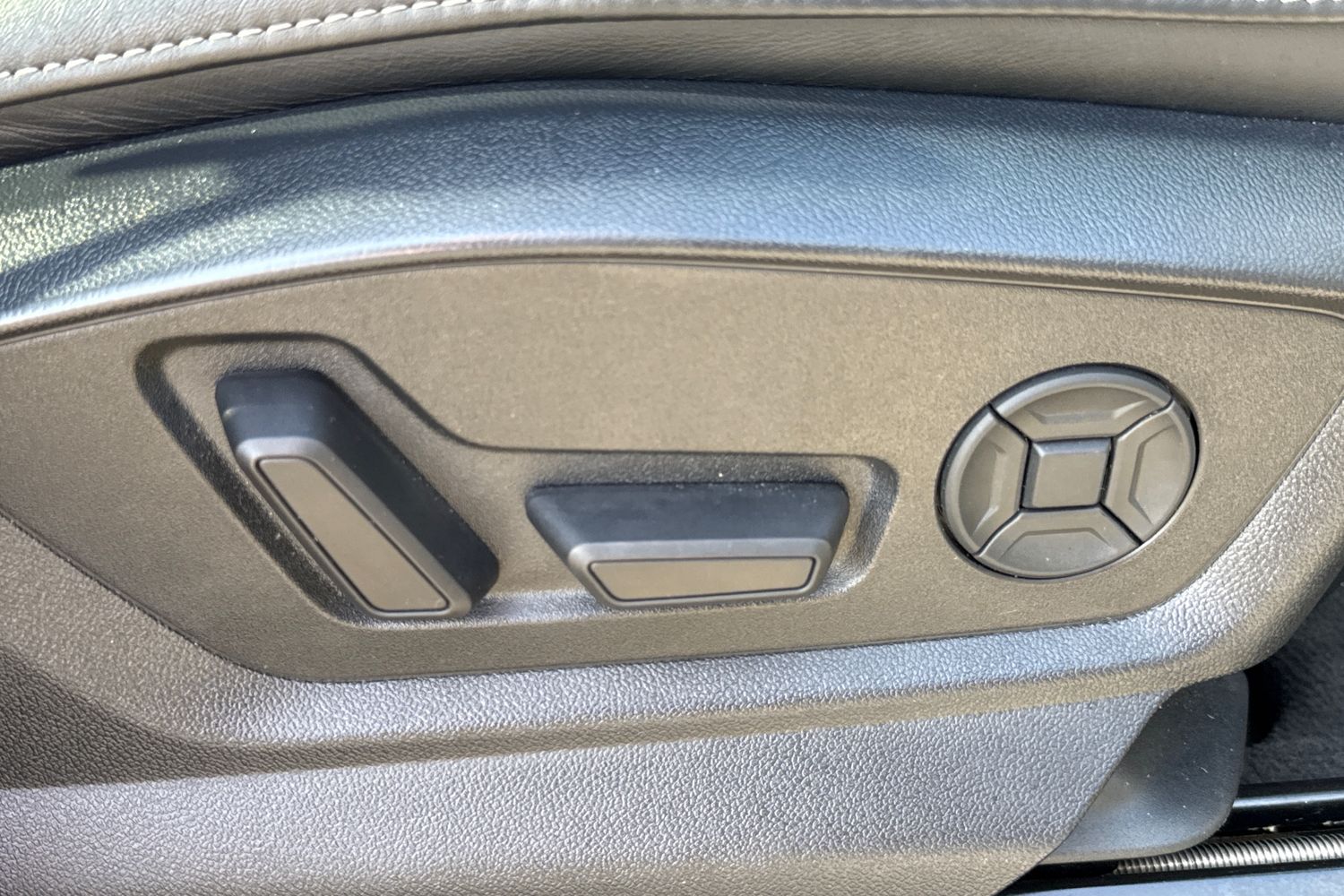 Used Audi Q7 2020 for sale - 77919298: Photo 34