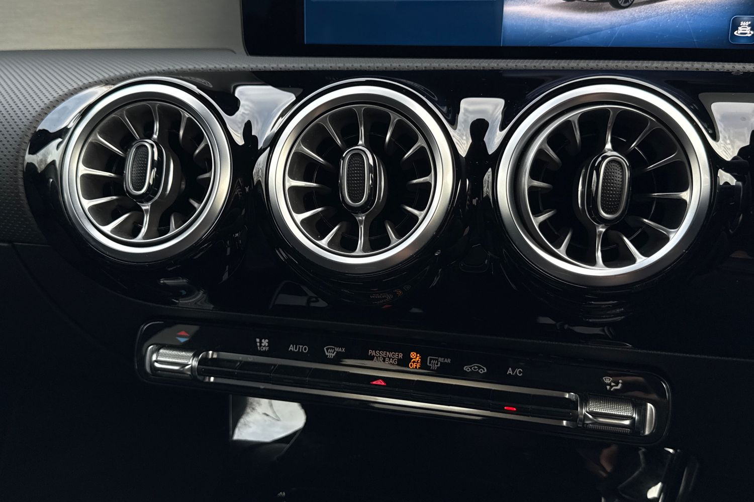 Used Mercedes-Benz CLA 2024 for sale - 76884011: Photo 22