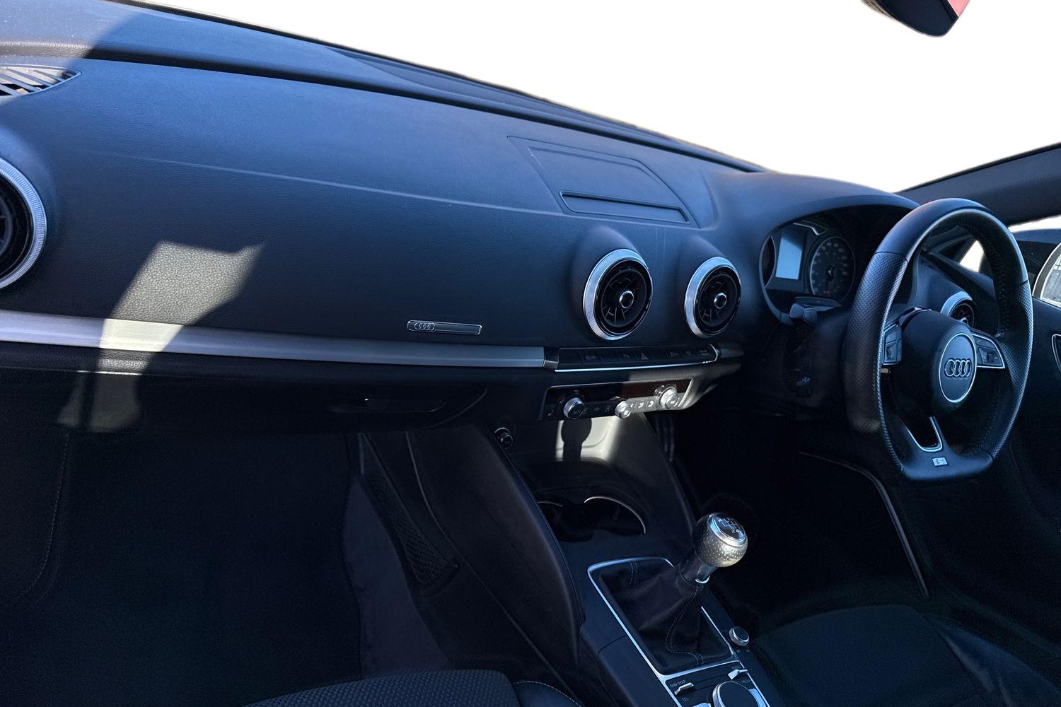 Used Audi A3 2018 for sale - 76805245: Photo 15