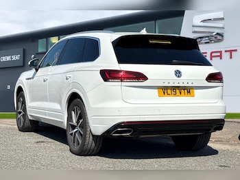 Used Volkswagen Touareg 2019 for sale - 79151738: Photo