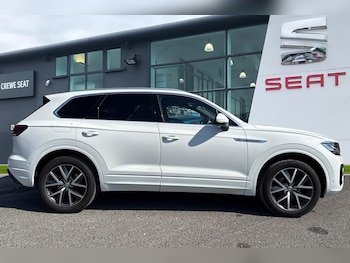 Used Volkswagen Touareg 2019 for sale - 79151738: Photo