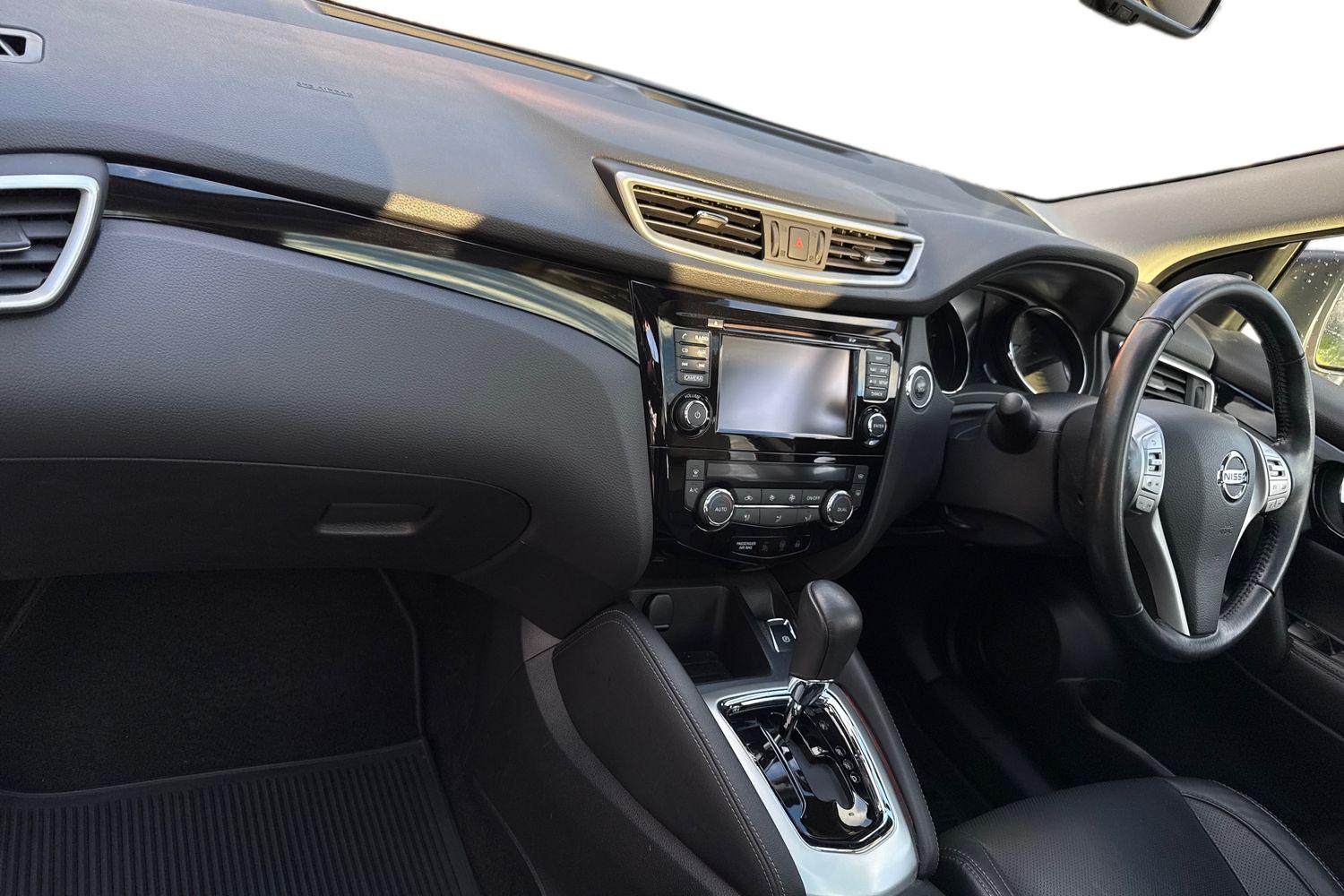 Used Nissan Qashqai 2016 for sale - 76697734: Photo 14