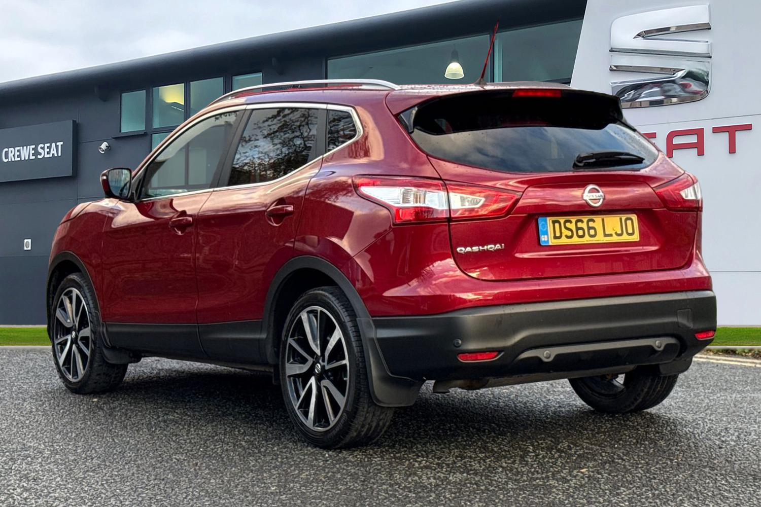 Used Nissan Qashqai 2016 for sale - 76697734: Photo 2