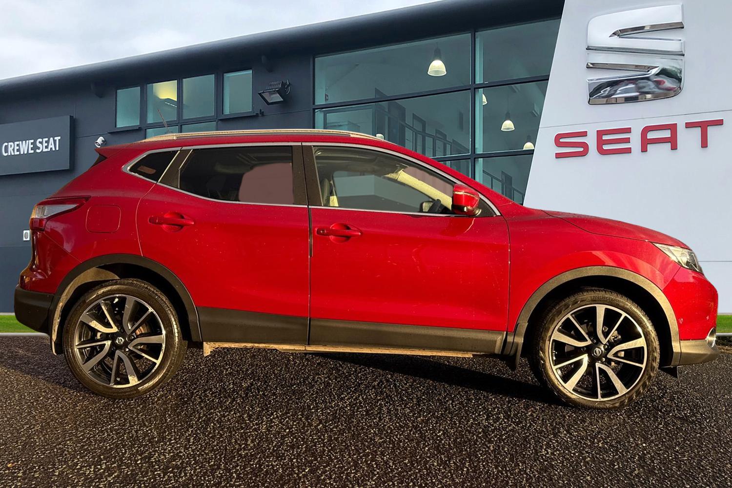 Used Nissan Qashqai 2016 for sale - 76697734: Photo 3