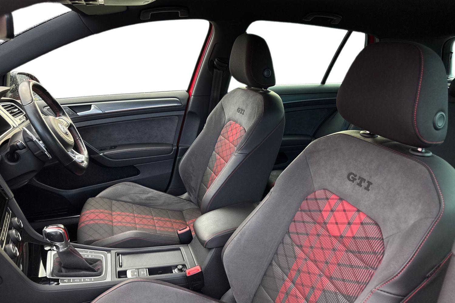 Used Volkswagen Golf 2019 for sale - 77138880: Photo 16