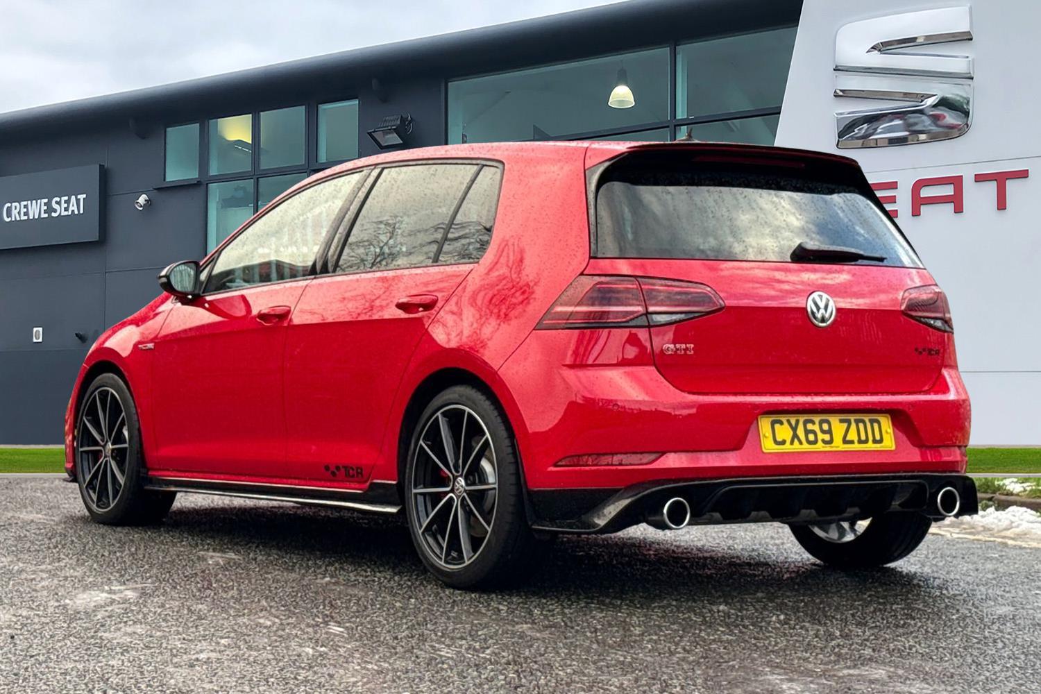 Used Volkswagen Golf 2019 for sale - 77138880: Photo 2