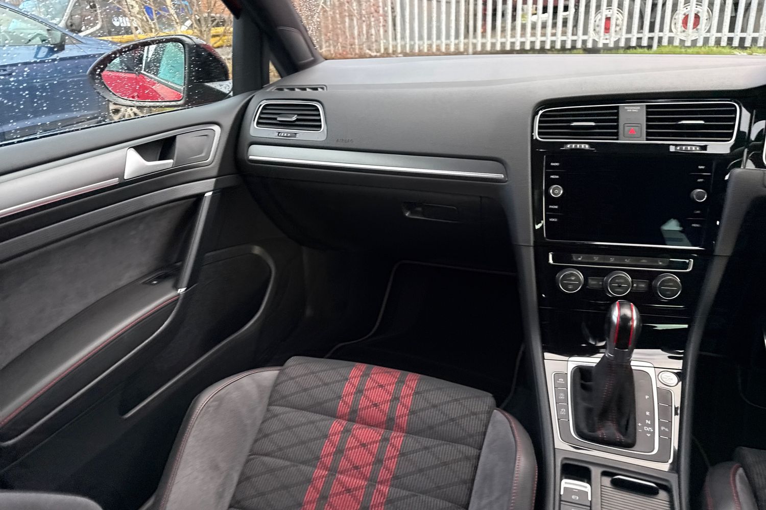 Used Volkswagen Golf 2019 for sale - 77138880: Photo 20