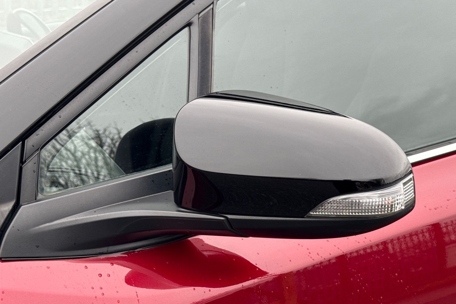 Used Toyota C-HR 2018 for sale - 77834907: Photo 32