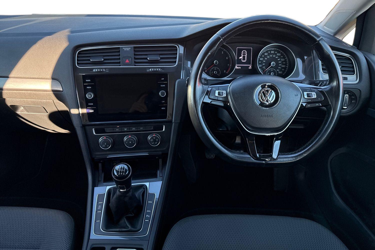 Used Volkswagen Golf 2018 for sale - 76654250: Photo 13