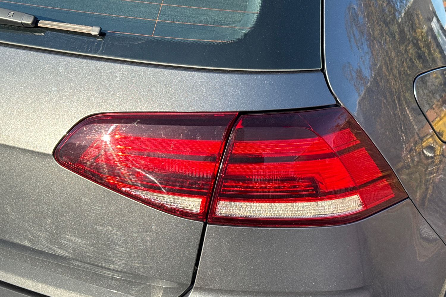 Used Volkswagen Golf 2018 for sale - 76654250: Photo 27