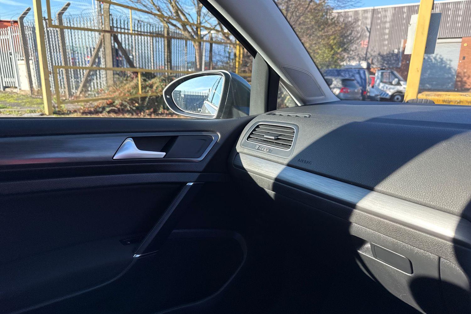 Used Volkswagen Golf 2018 for sale - 76654250: Photo 31