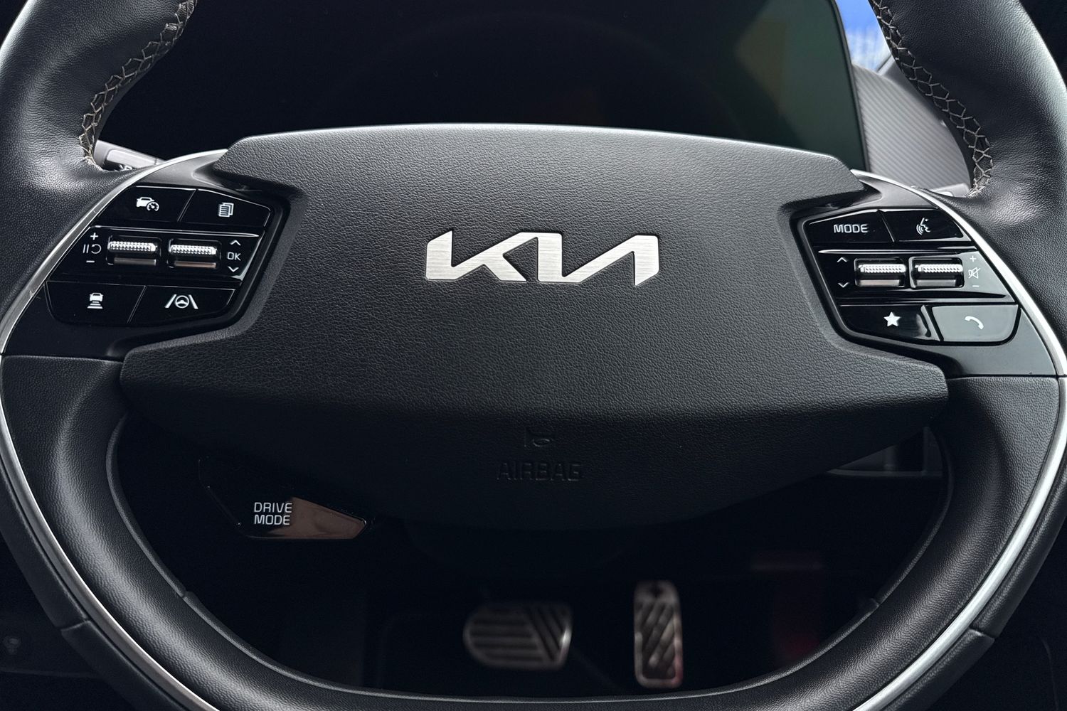 Used Kia EV6 2021 for sale - 77088632: Photo 30