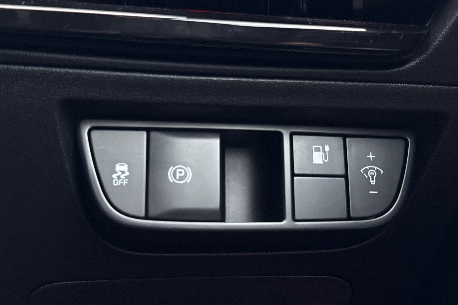 Used Kia EV6 2021 for sale - 77088632: Photo 32