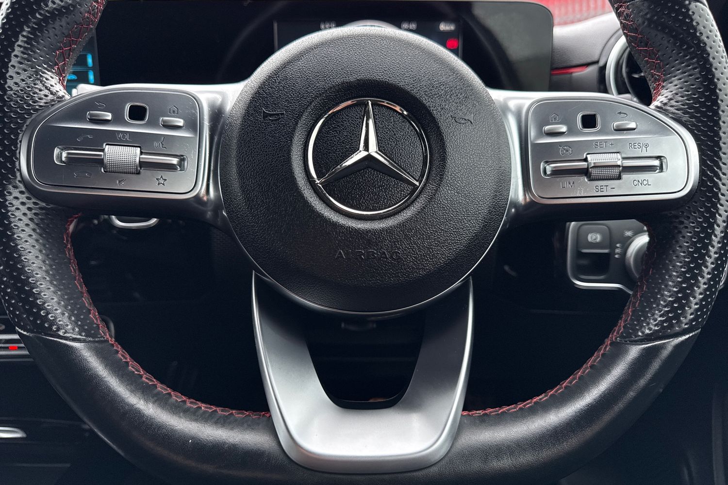 Used Mercedes-Benz A-Class 2018 for sale - 77515157: Photo 33