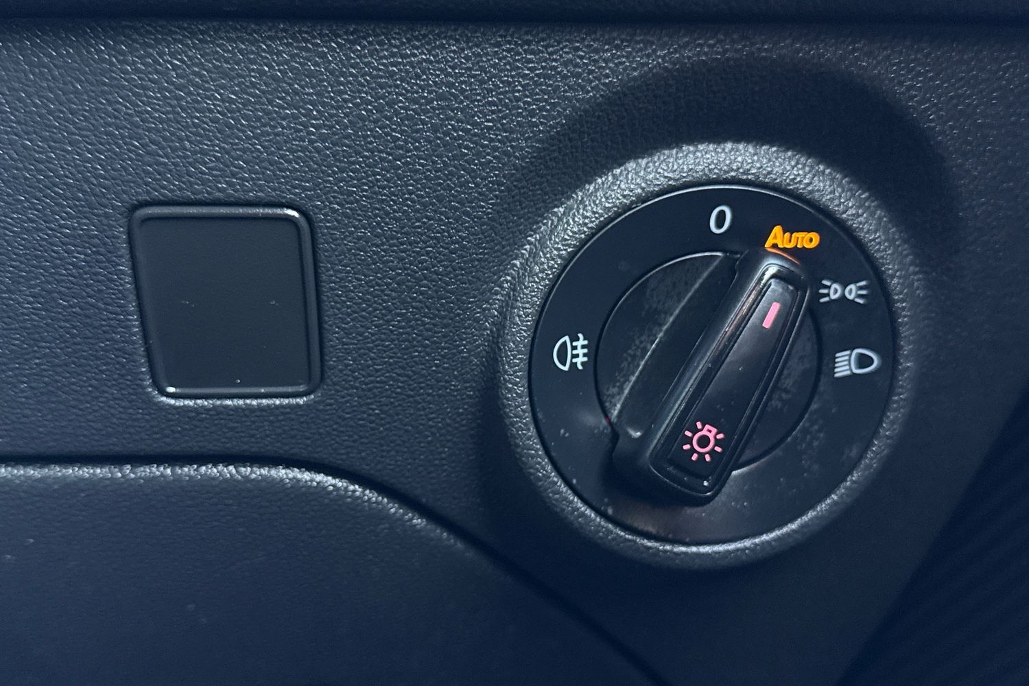 Used SEAT Leon 2020 for sale - 76636905: Photo 32