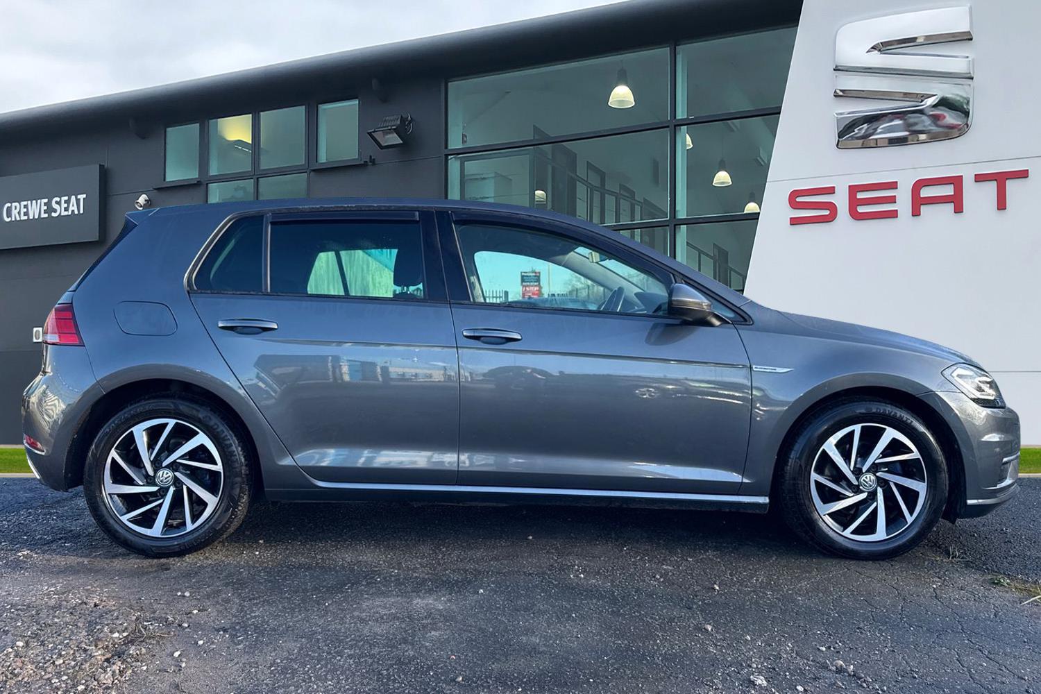 Used Volkswagen Golf 2020 for sale - 77398146: Photo 3