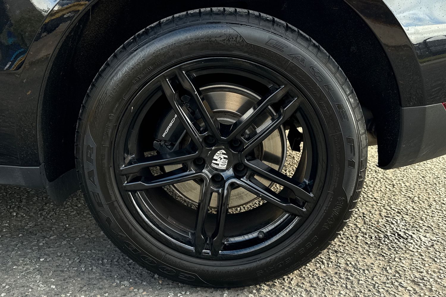 Used Porsche Macan 2020 for sale - 76376616: Photo 11