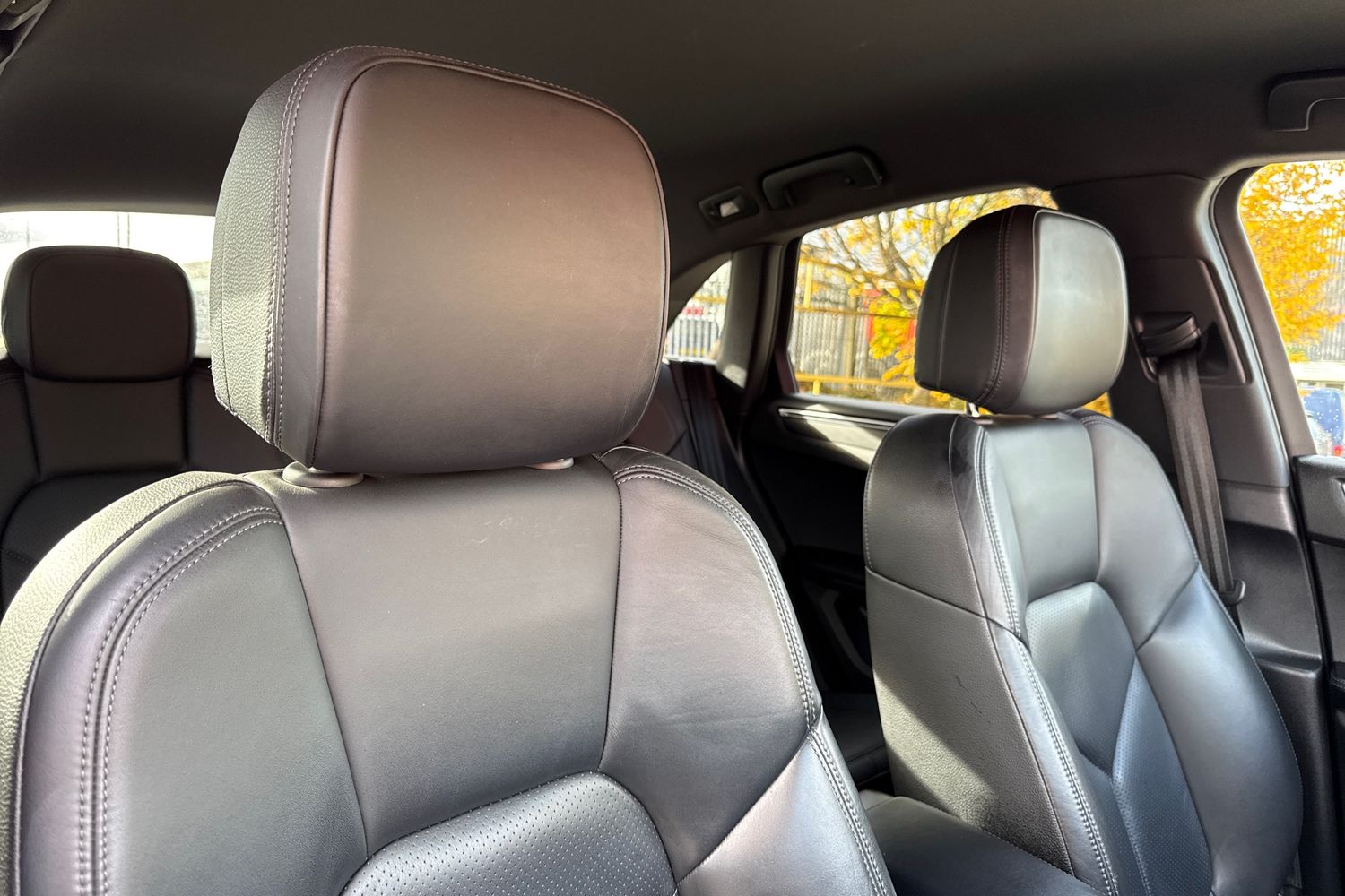 Used Porsche Macan 2020 for sale - 76376616: Photo 24