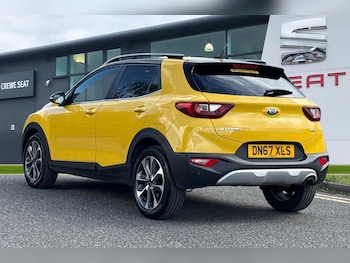Used Kia Stonic 2017 for sale - 75924923: Photo