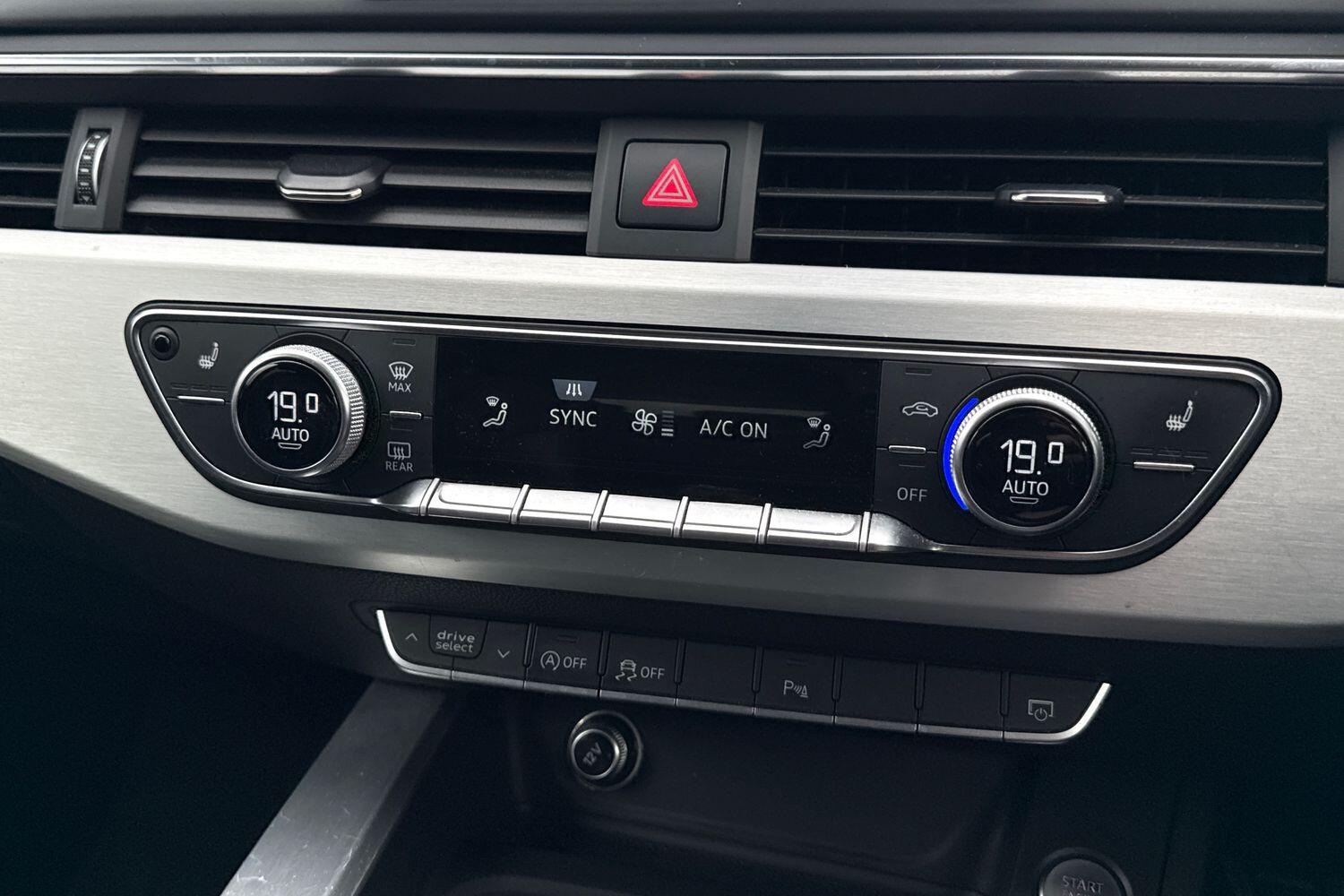 Used Audi A4 Avant 2017 for sale - 77620492: Photo 19