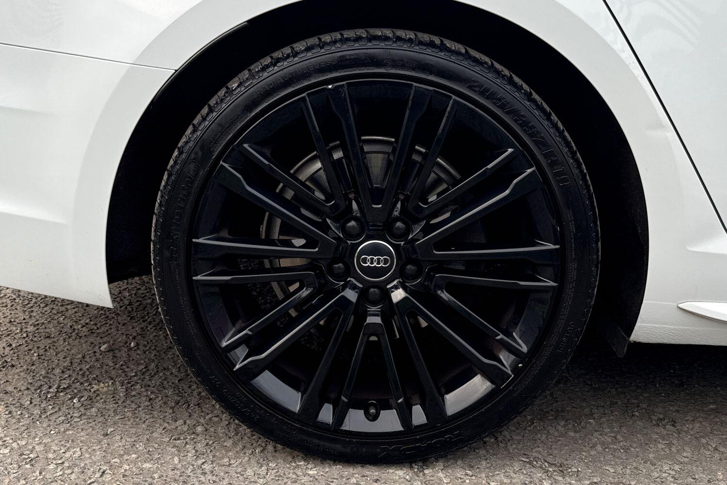 Used Audi A4 Avant 2017 for sale - 77620492: Photo 22