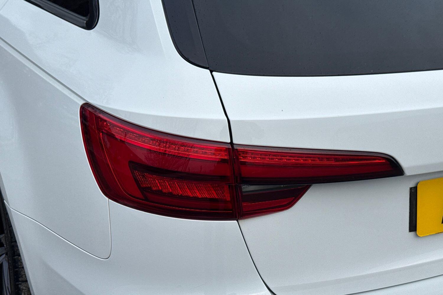 Used Audi A4 Avant 2017 for sale - 77620492: Photo 28