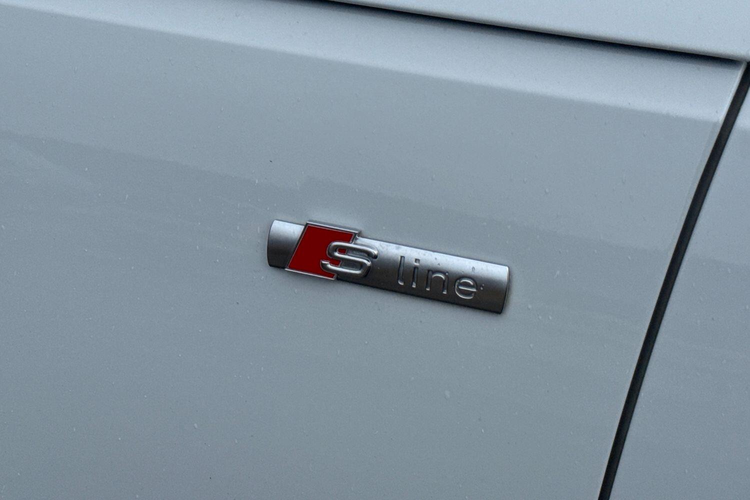 Used Audi A4 Avant 2017 for sale - 77620492: Photo 30