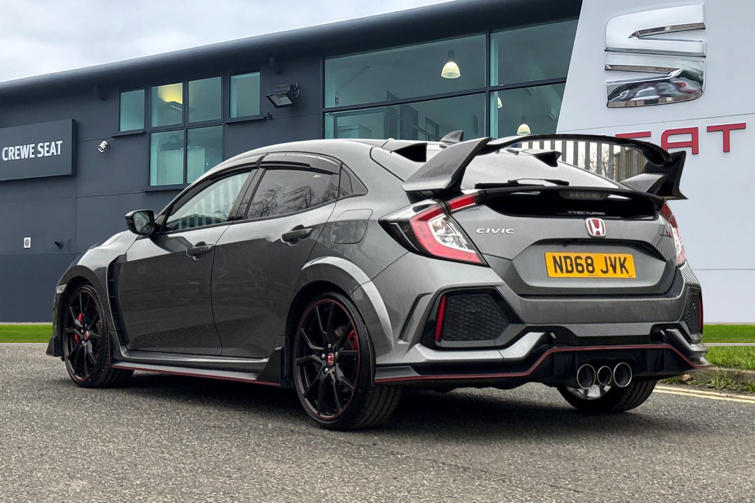 Used Honda Civic 2018 for sale - 77037401: Photo 2