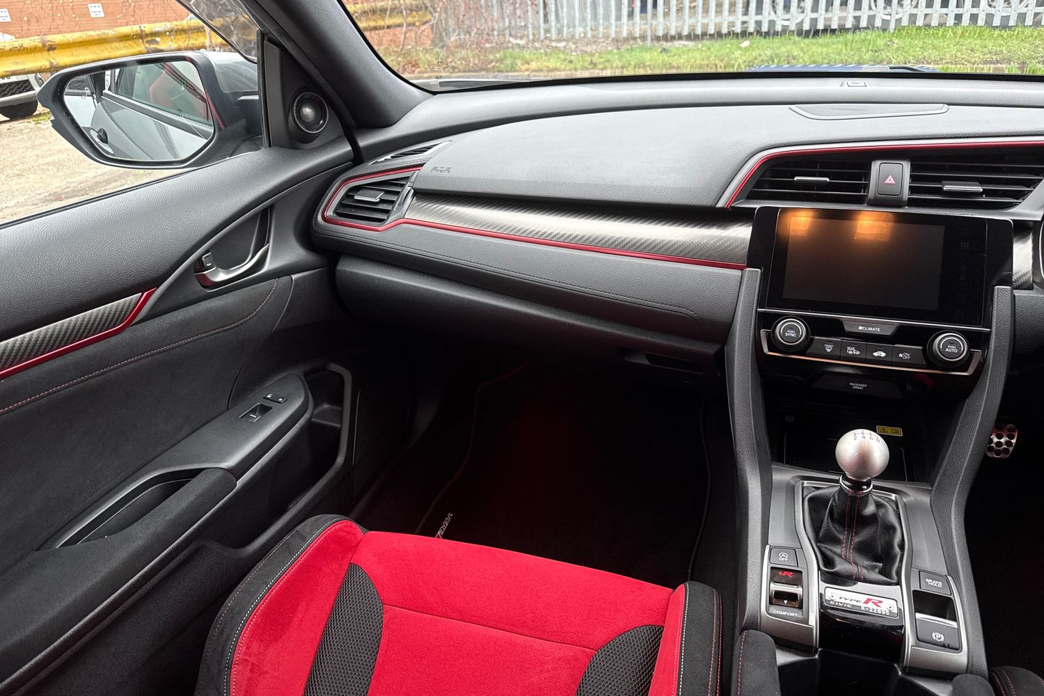 Used Honda Civic 2018 for sale - 77037401: Photo 20