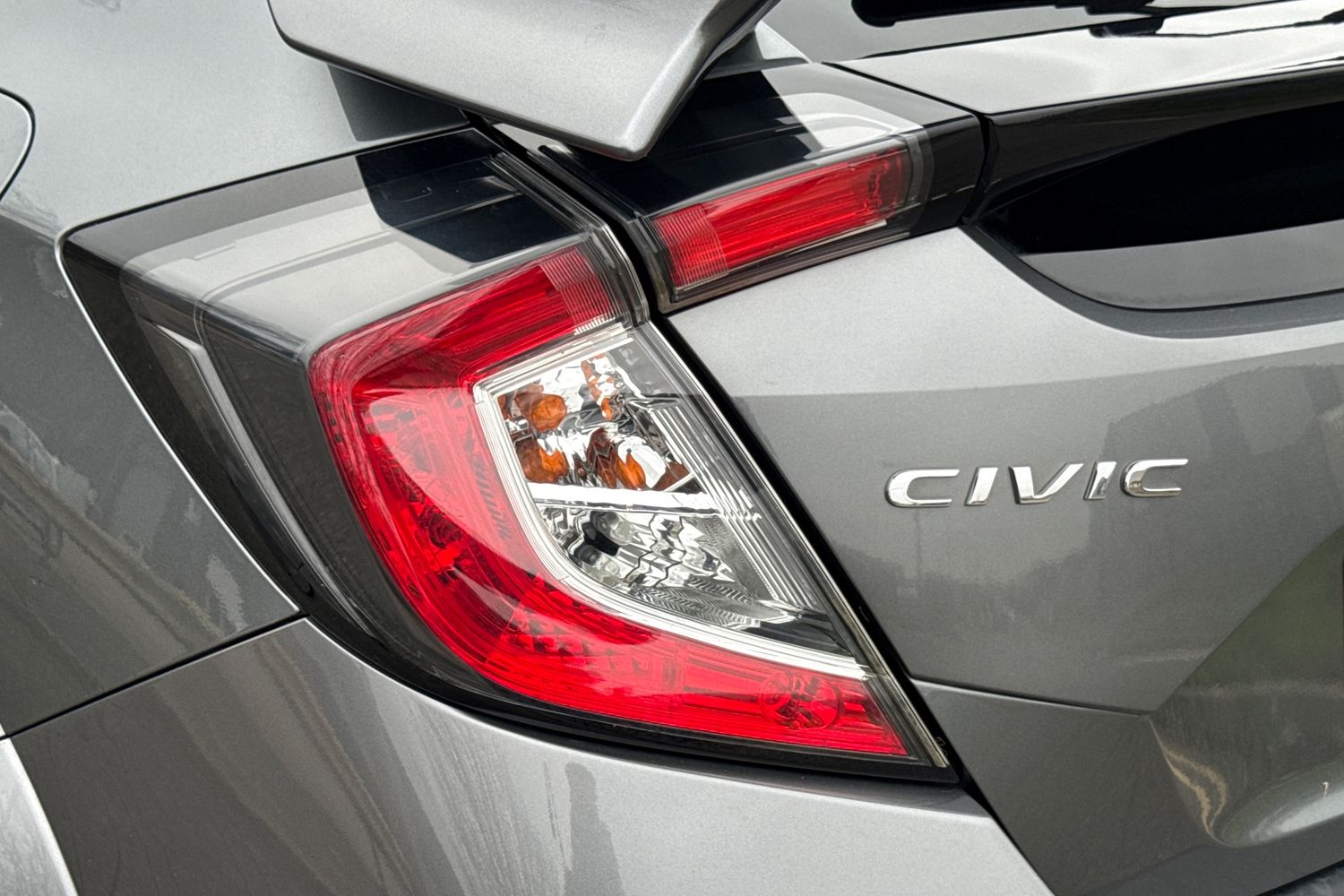 Used Honda Civic 2018 for sale - 77037401: Photo 28