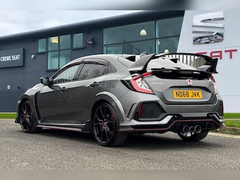 Used Honda Civic 2018 for sale - 77037401: Photo