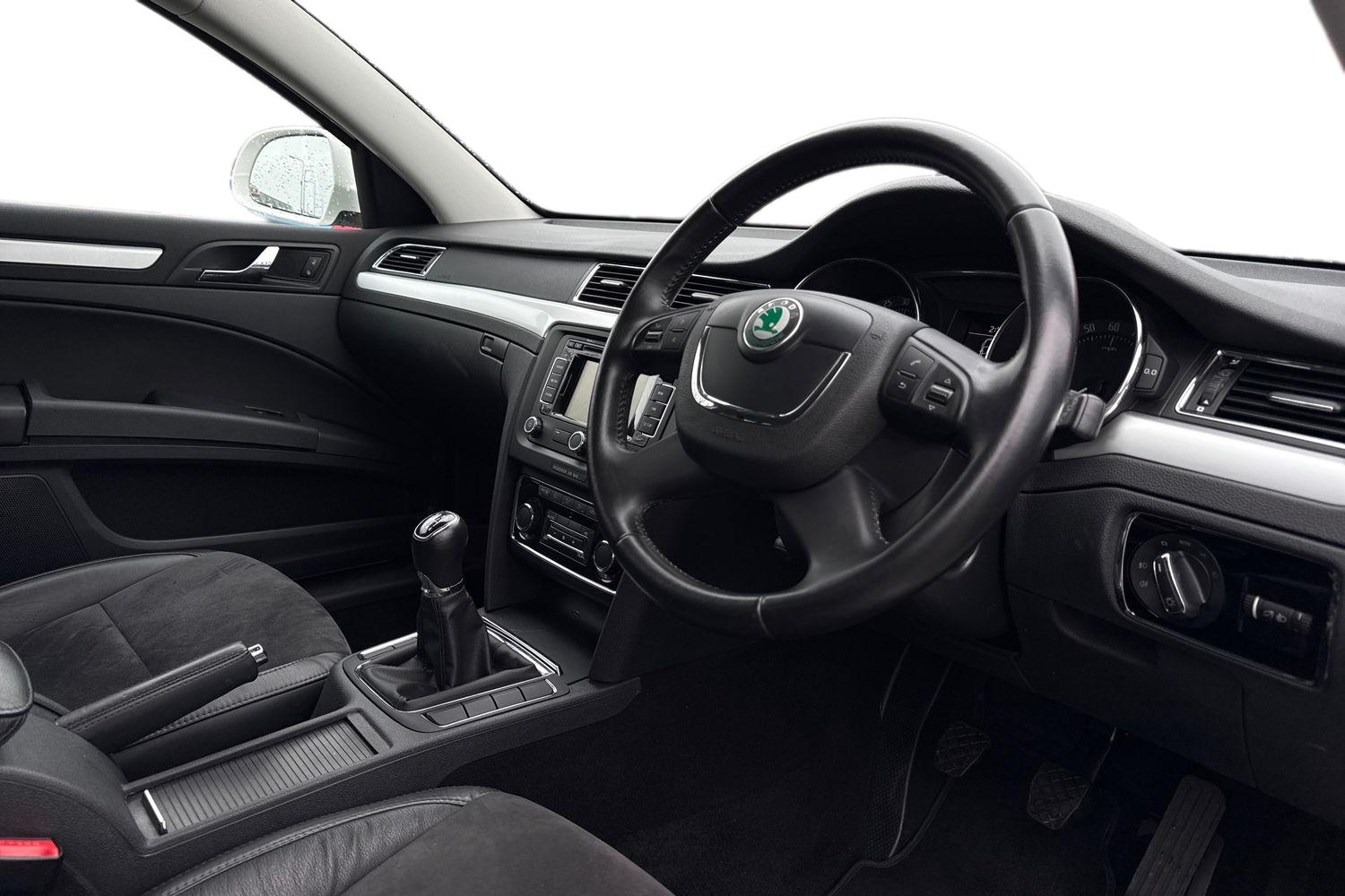 Used Skoda Superb 2013 for sale - 77700676: Photo 14