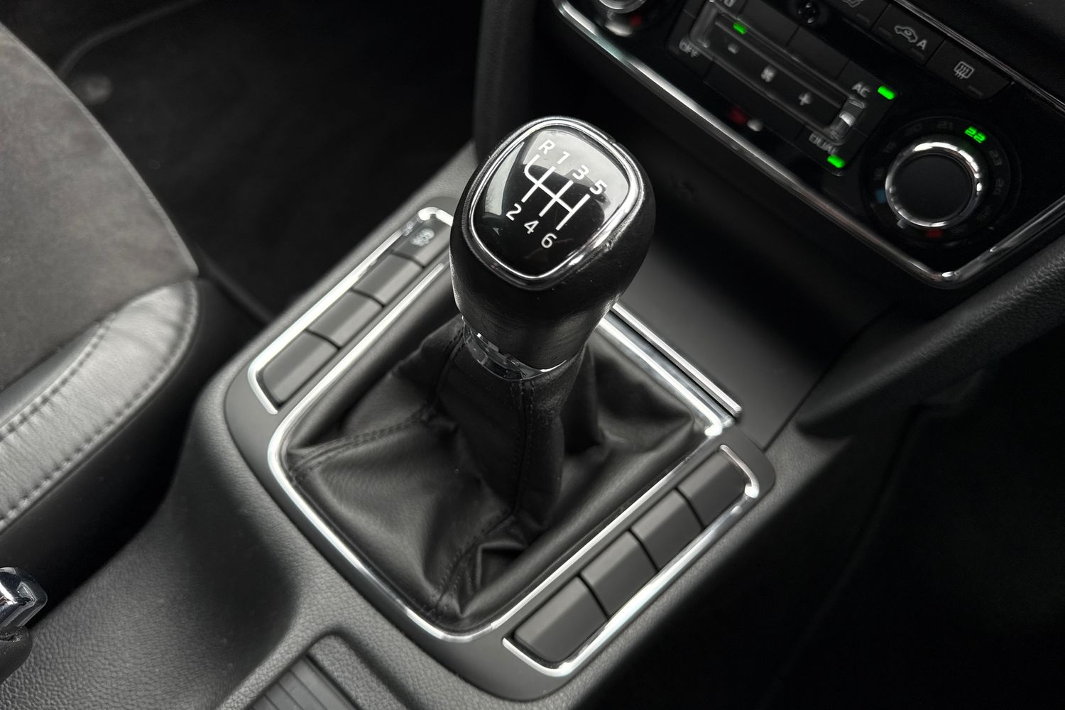 Used Skoda Superb 2013 for sale - 77700676: Photo 23