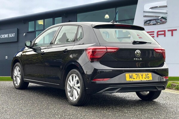 Used Volkswagen Polo 2021 for sale - 76158260: Photo 2