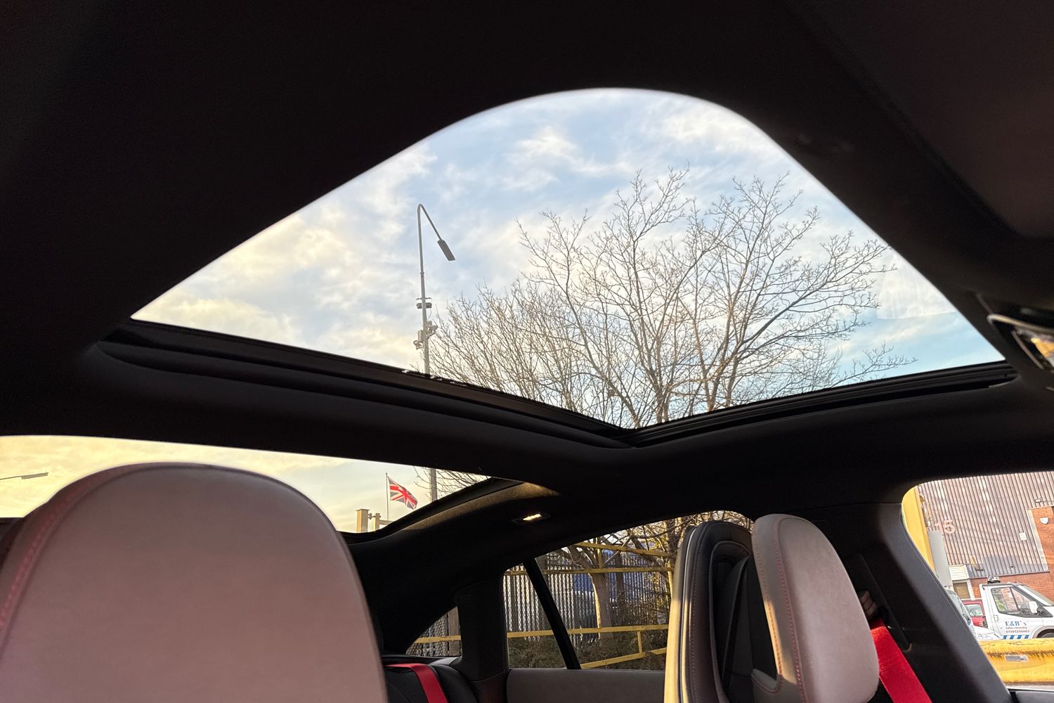 Used Mercedes-Benz EQA 2024 for sale - 76805295: Photo 31