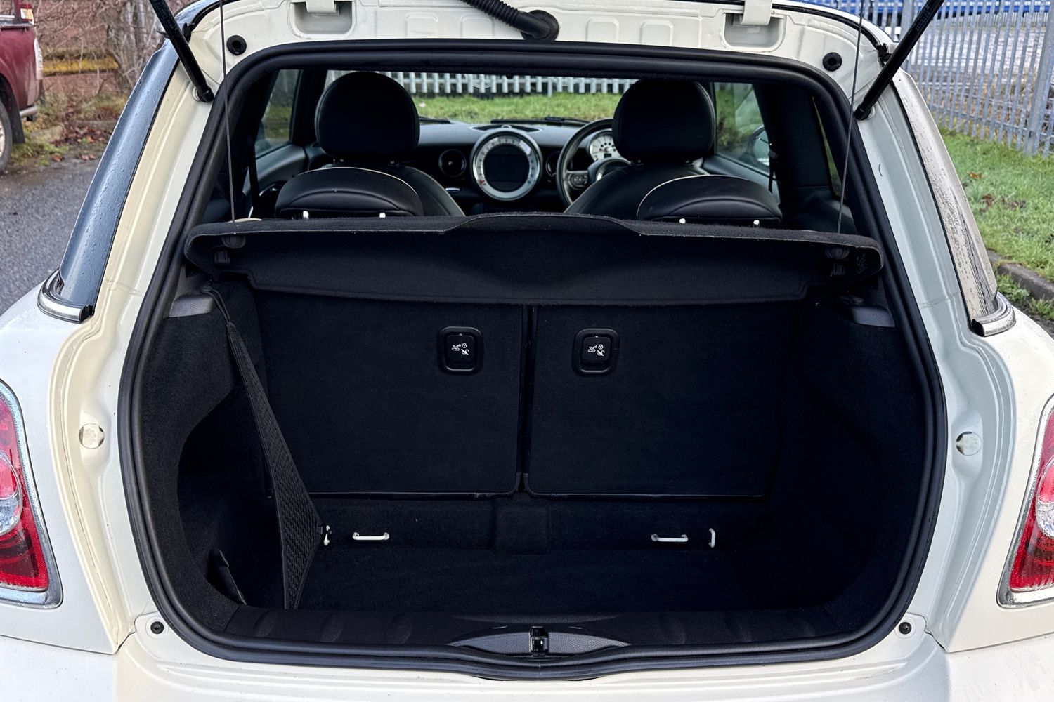 Used MINI Hatch 2012 for sale - 77211561: Photo 6