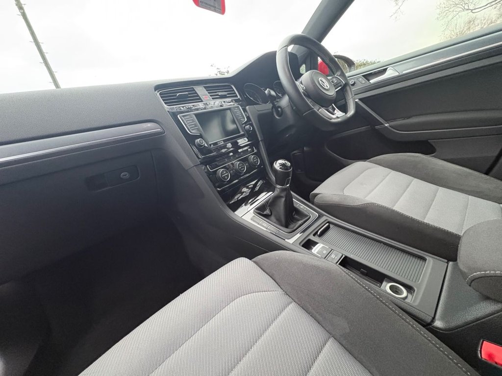 Used Volkswagen Golf 2015 for sale - 77734135: Photo 16